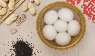 黑芝麻汤圆怎么煮才好吃 黑芝麻汤圆的煮法