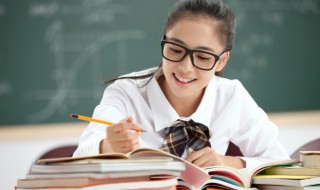 高二女孩内向怎么办，女儿高二了性格内向怎么办