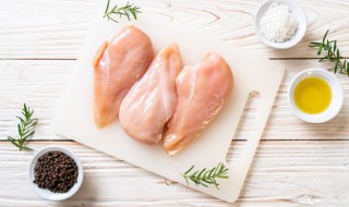 鸡肉煮多久就煮熟了呢 鸡肉煮多久就煮熟了呢图片