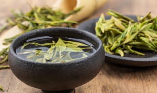 龙井茶怎么判断好坏(龙井茶怎么判断好坏图解)